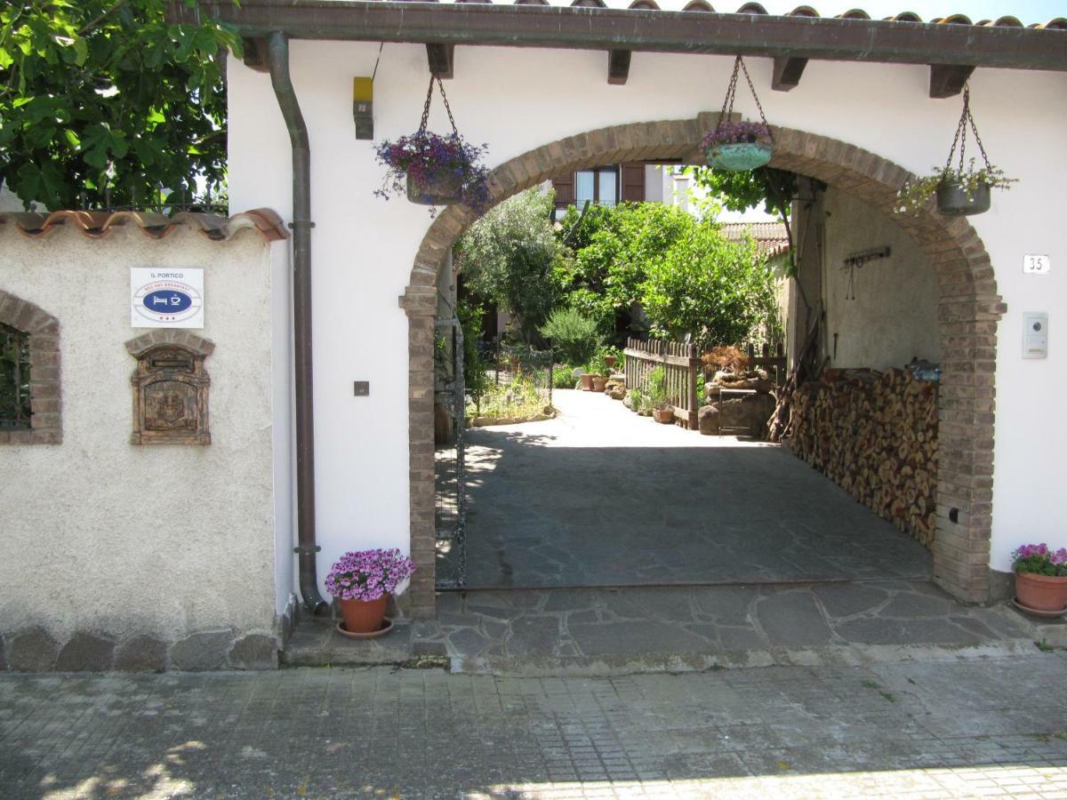 Il Portico Bed and Breakfast Uras Buitenkant foto